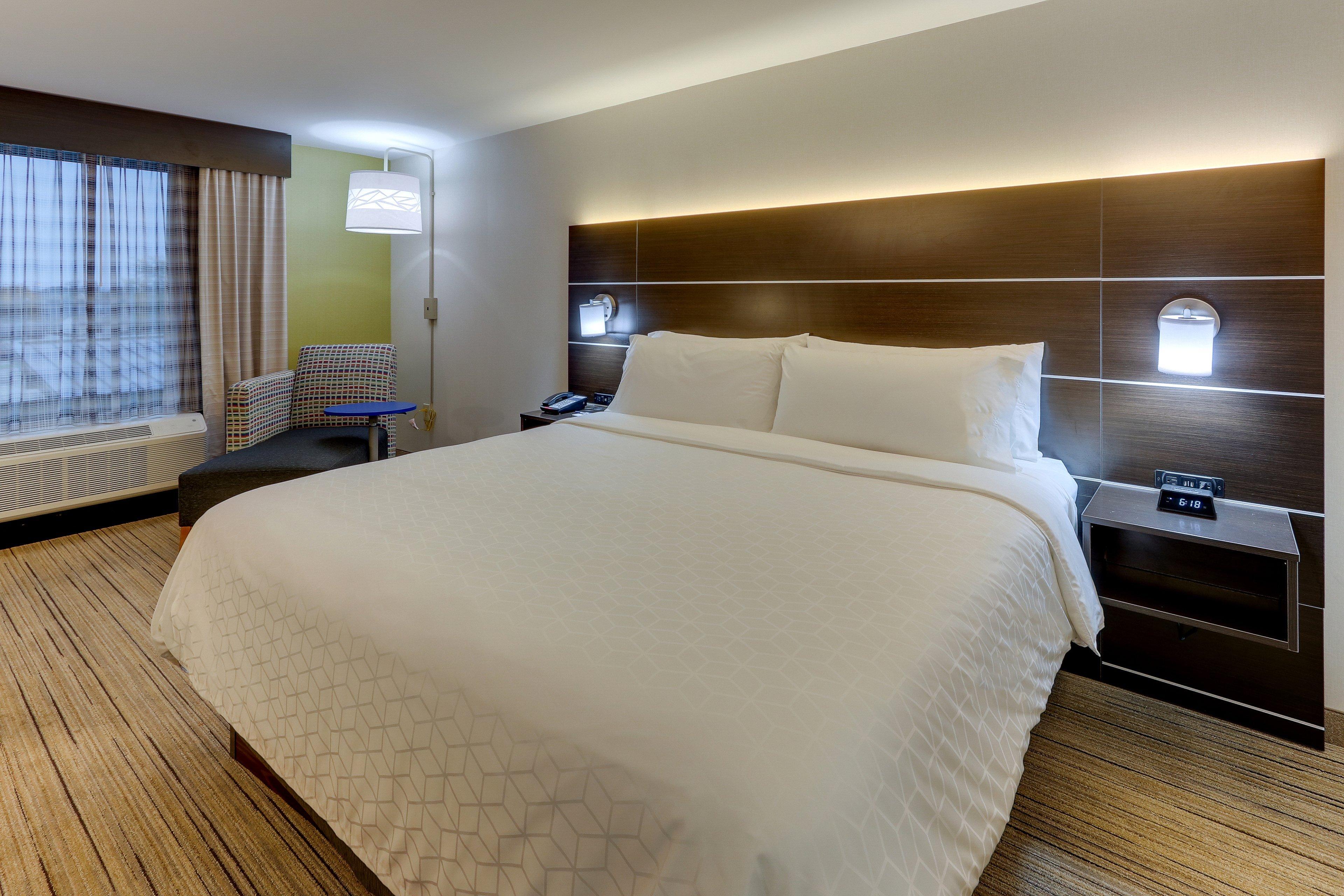 Holiday Inn Express & Suites Troy By Ihg Exterior foto